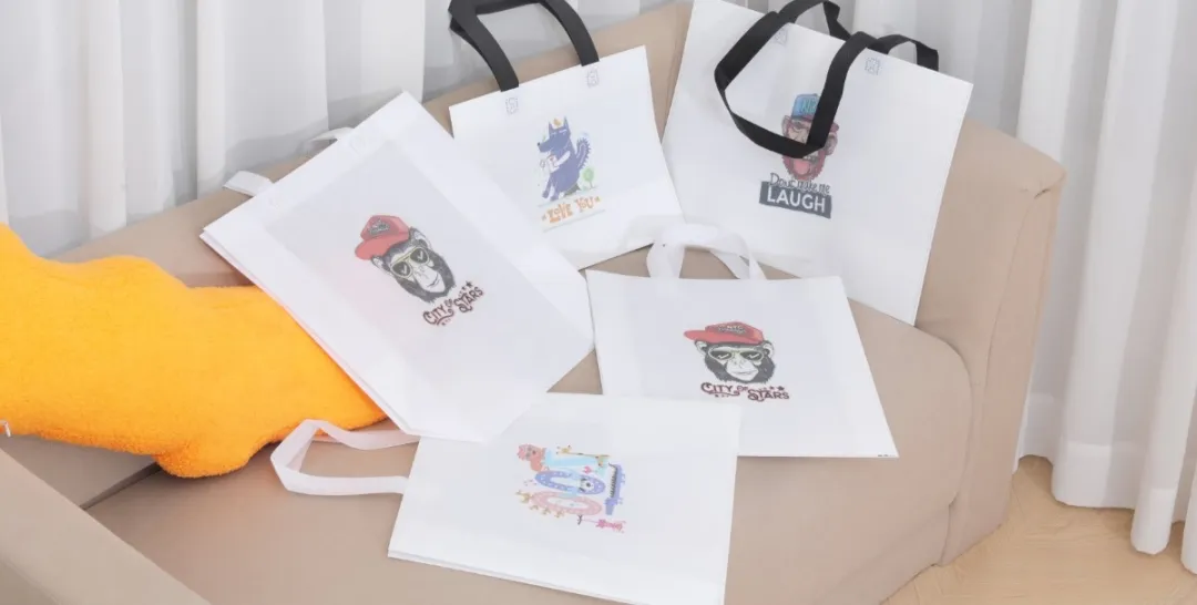 Yang harus dimiliki untuk kehidupan yang serba cepat! Tas tangan all-in-one non-woven Challenge Wolf, harga murah tapi kualitas tidak rendahan